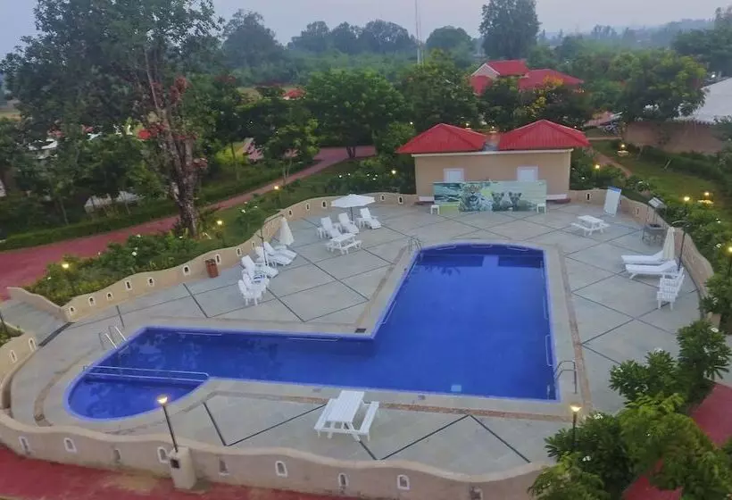 Hotelli Sterling Kanha