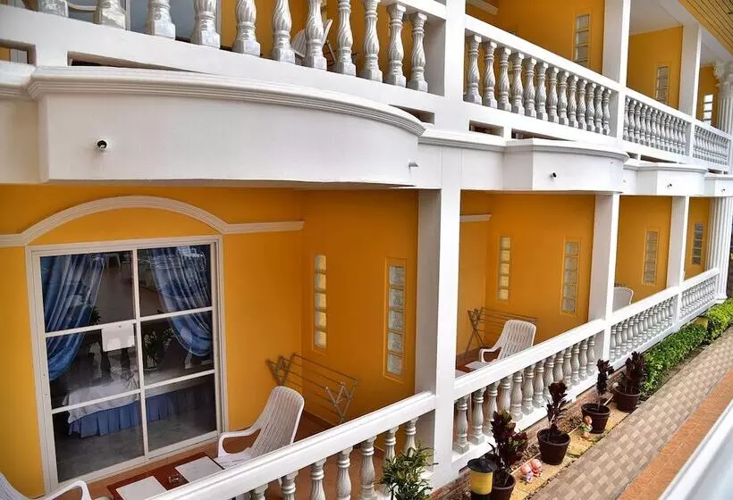 هتل Sun Beach