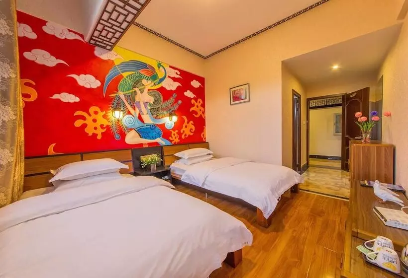 Hotelli The Home Of Art And Painting