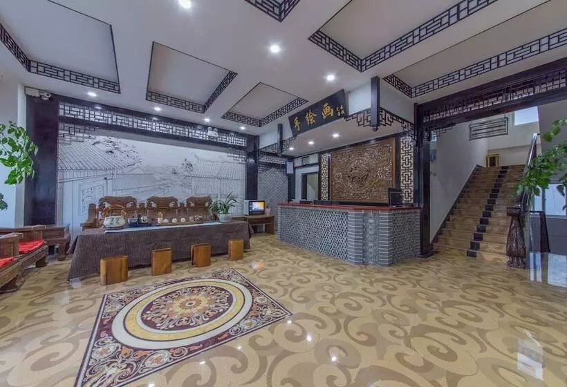 Hotelli The Home Of Art And Painting