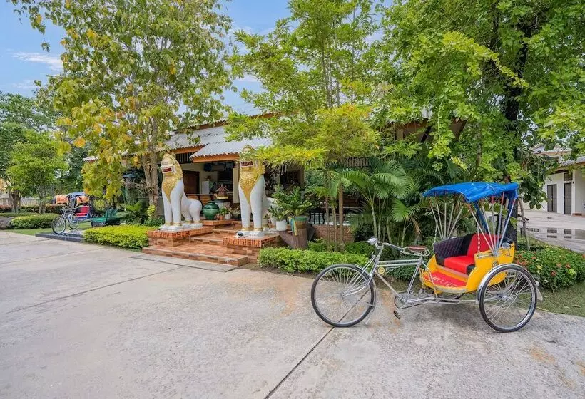 Hotelli Tontan Resort Chaam