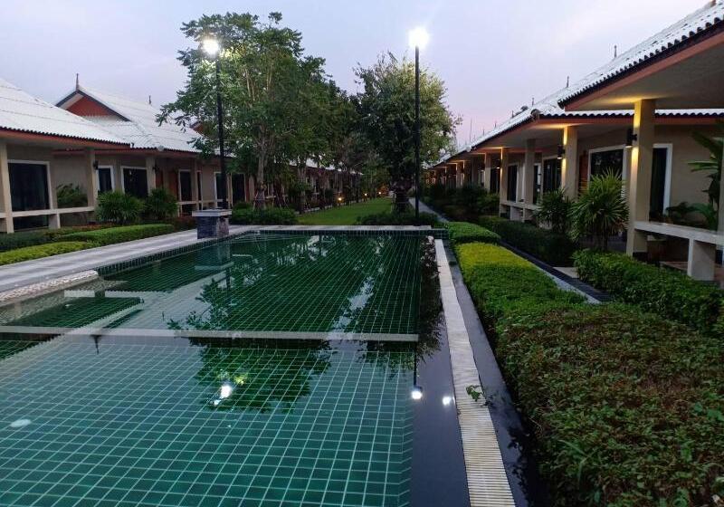 Hotel Tontan Resort Chaam