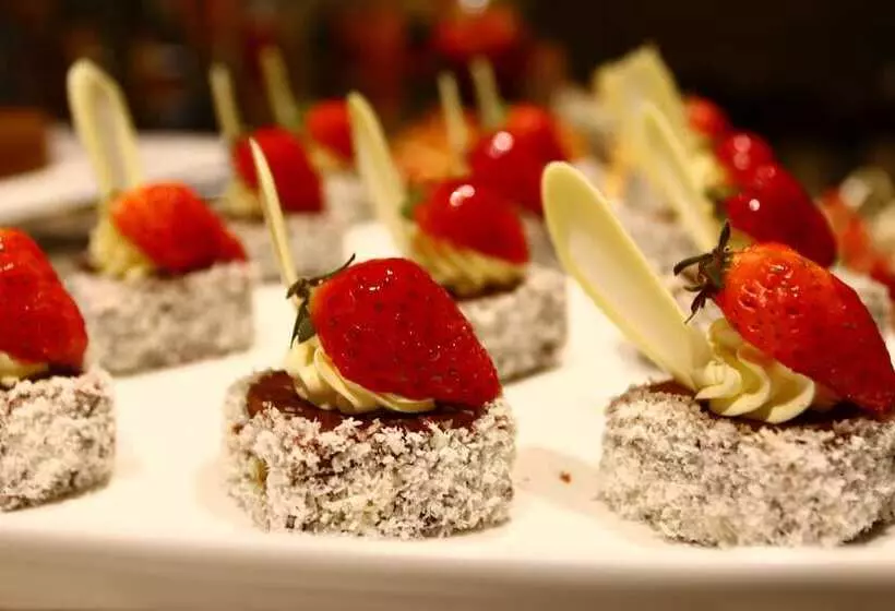 New Century Hotel Yiwu