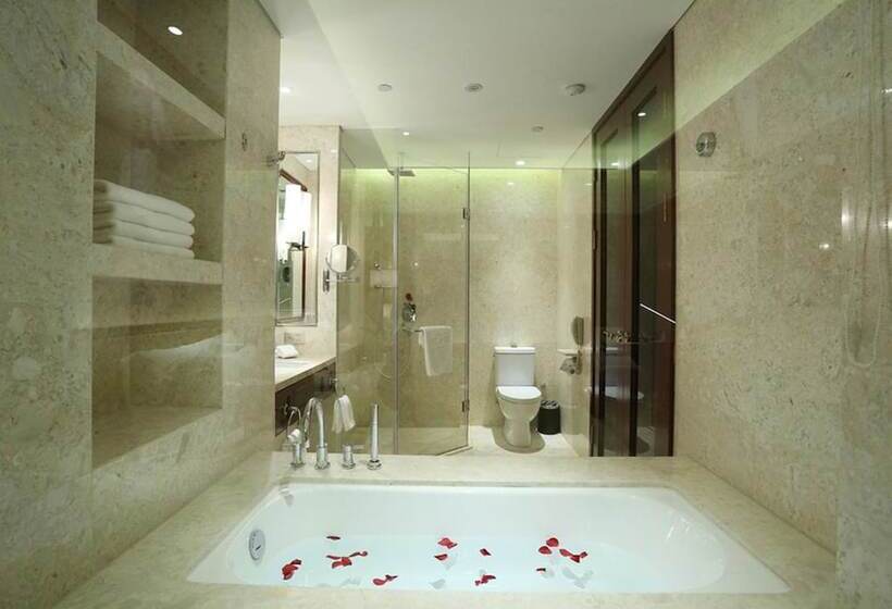 New Century Hotel Yiwu