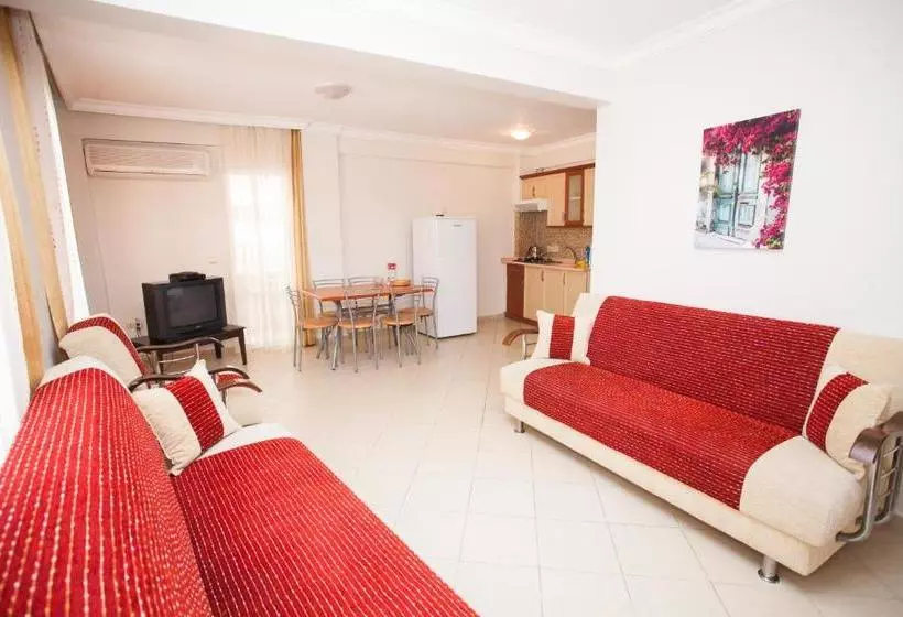 Yalcinkaya Apart