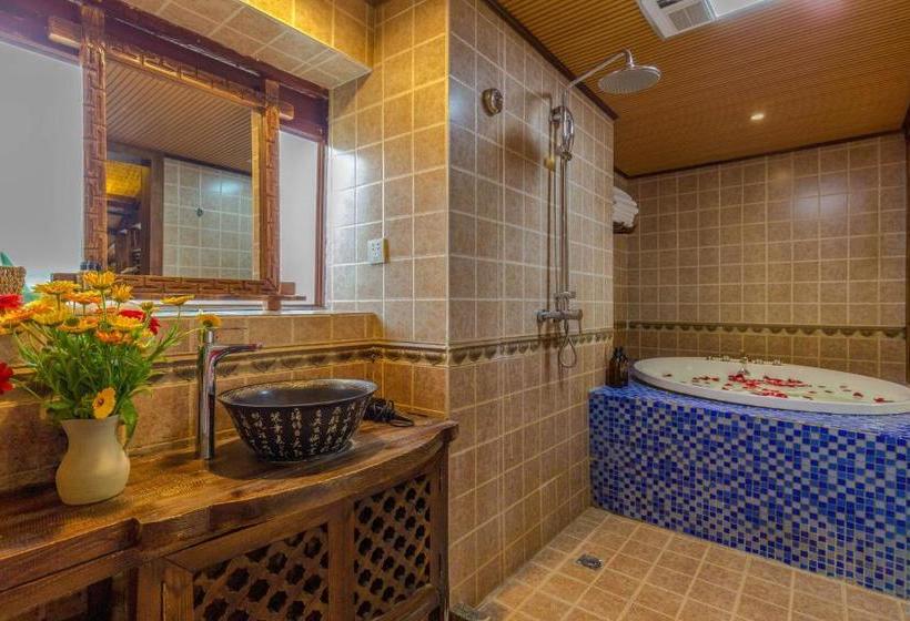 ユースホステル Lijiang Yi Jing