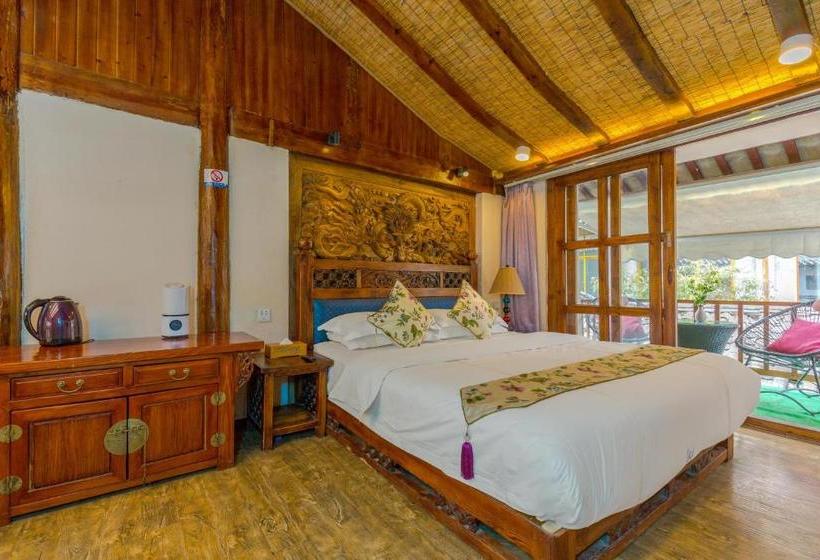 ユースホステル Lijiang Yi Jing