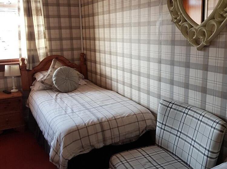 Bed and Breakfast Tarrareoch Farm