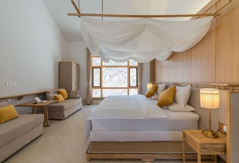 Inn Wuhua Yishu Shouzhuo Park