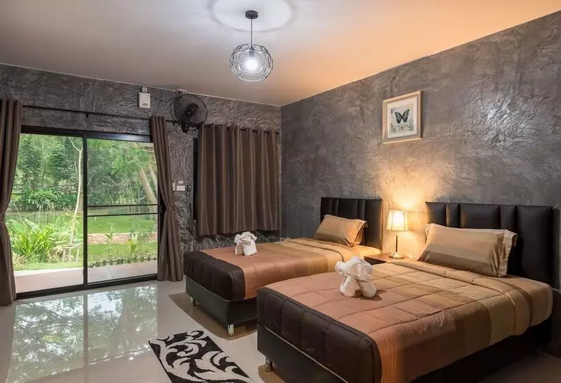 Hotelli Alongkorn Farm And Resort