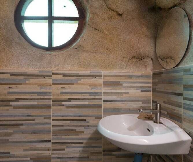 בית מלון כפרי Alongkorn Farm And Resort