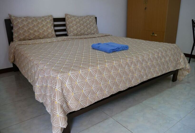 ホテル Bannplaifah