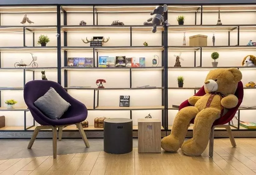 Hotelli Campanile Huzhou Taihu Lake