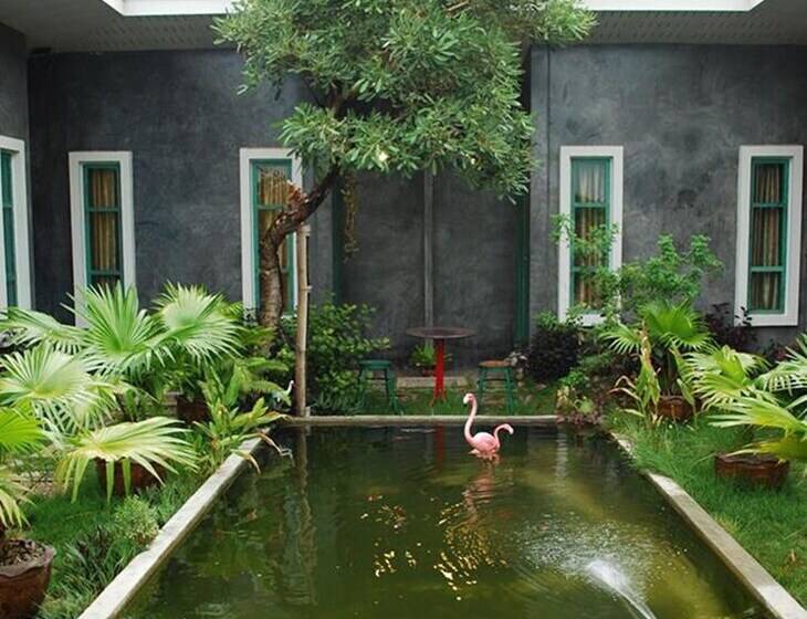 فندق Chatchanan Resort