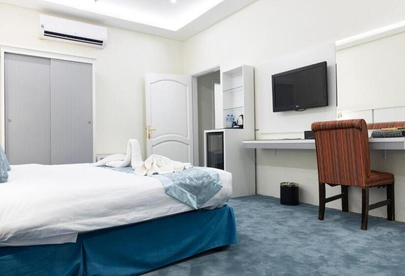 هتل Garden View Suites