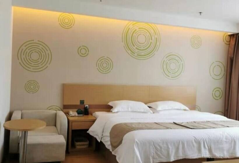 בית מלון כפרי Greentree Inn Nantong Tongzhou Zhangzhishan Town Deli Square Express