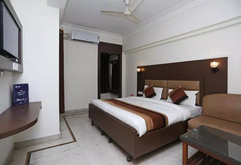 ホテル Gulmohar Guest House By Oyo