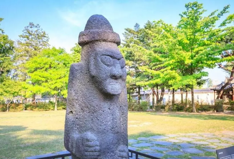 ホテル Seoubong Beach