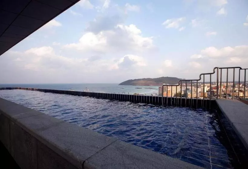 ホテル Seoubong Beach