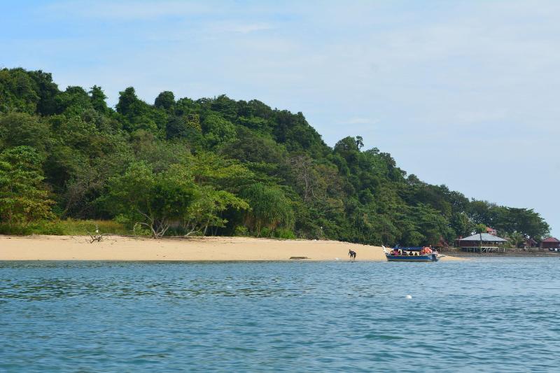 酒店 The Jemuruk Island Resort