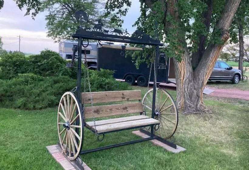 Meadow Park Motel On 385