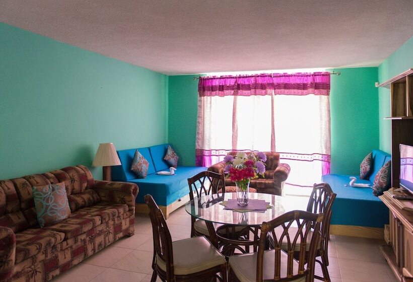 Montego Bay Club Apartments