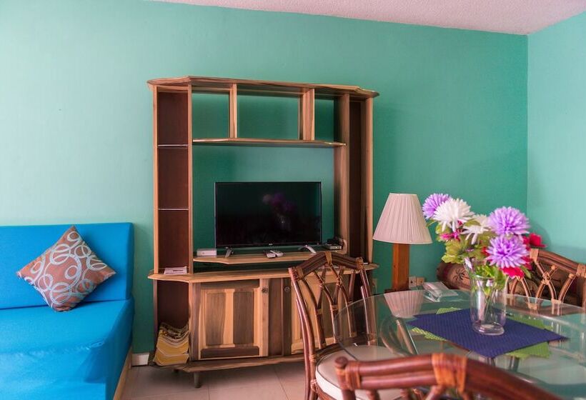 Montego Bay Club Apartments