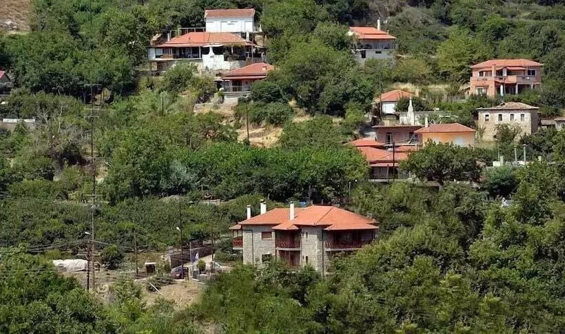 ペンション Evrostini Guest House