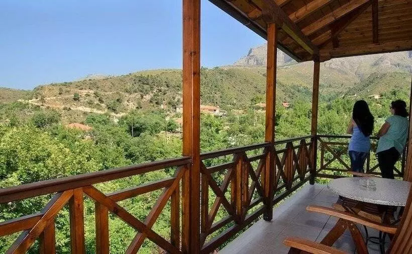 ペンション Evrostini Guest House