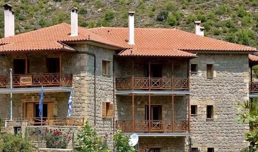 ペンション Evrostini Guest House