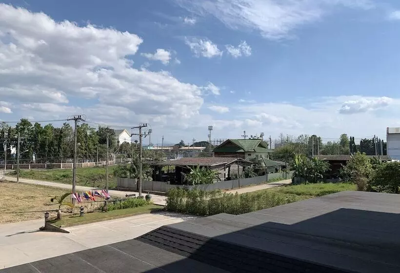 Phetcharat Grand Hotel Maesot