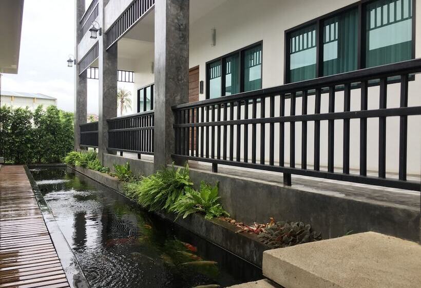 Phetcharat Grand Hotel Maesot