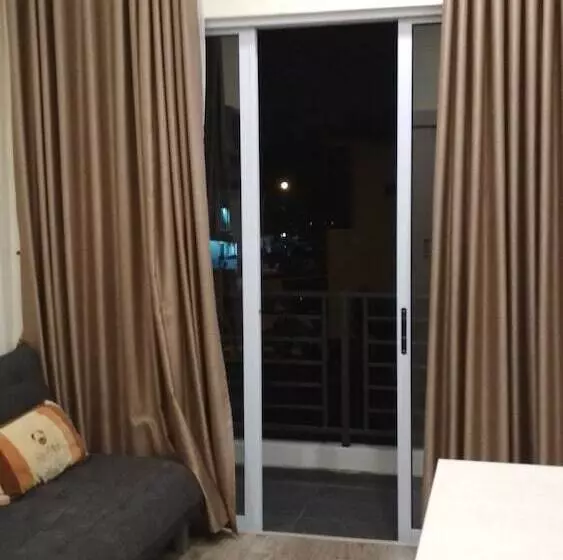 Sleeprest   Diamond Palace