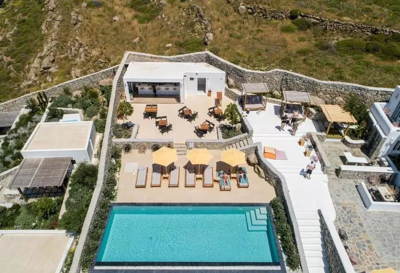 Artemoula S Studios