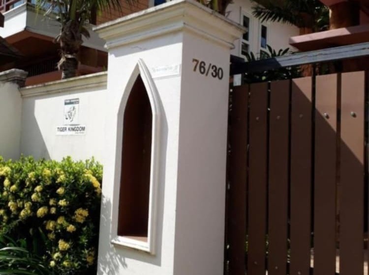 Baanmanchusa Thai Villa