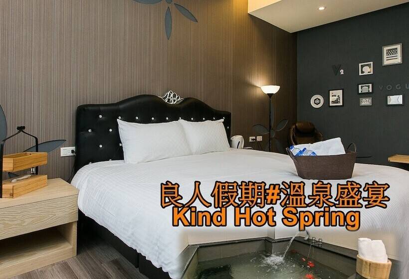 تختخواب و صبحانه Liang Ren