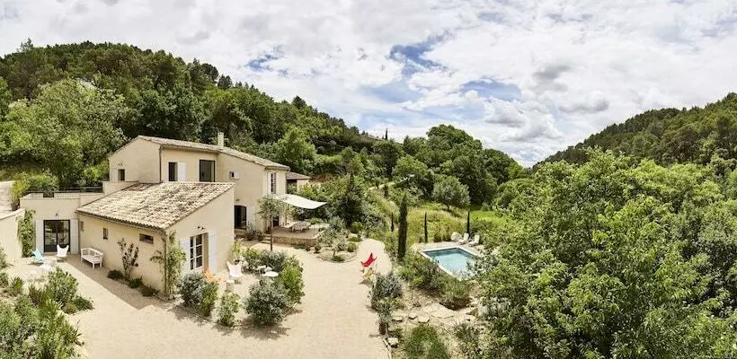 Aamiaismajoitus (B&B) Mas De La Baume