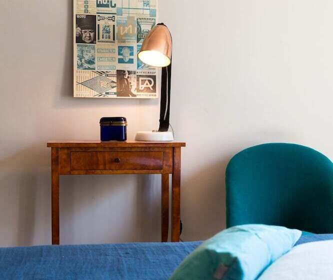 مبيت وإفطار Mas De La Baume