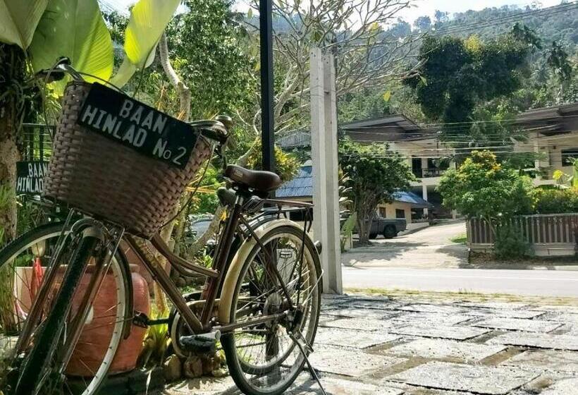 호텔 Baan Hinlad Home And Hostel