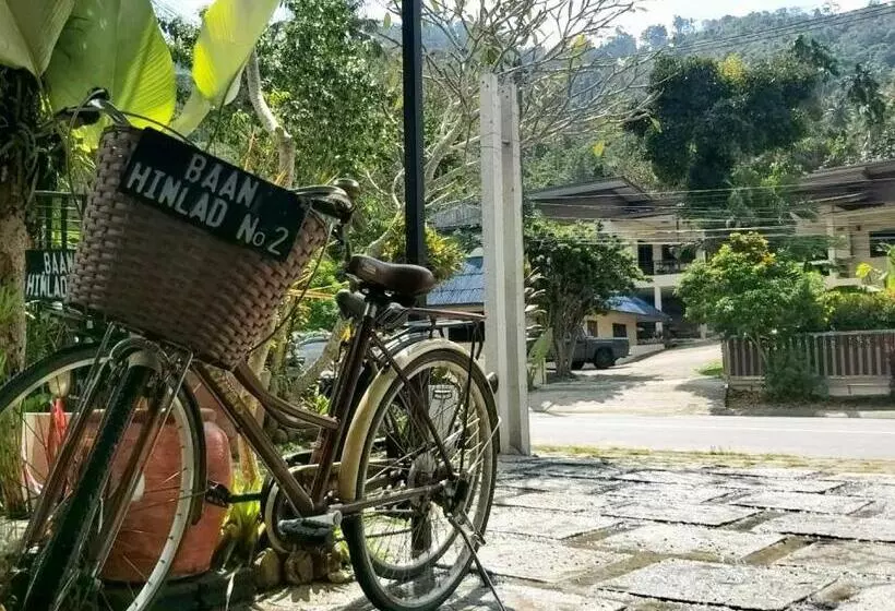 Hotelli Baan Hinlad Home And Hostel