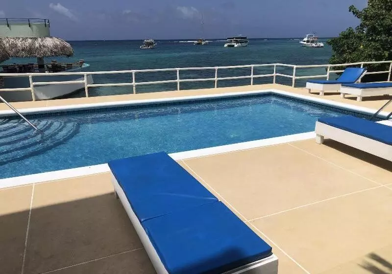 هتل Ocean Palms