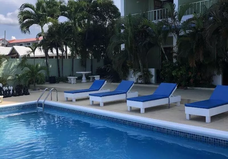 هتل Ocean Palms