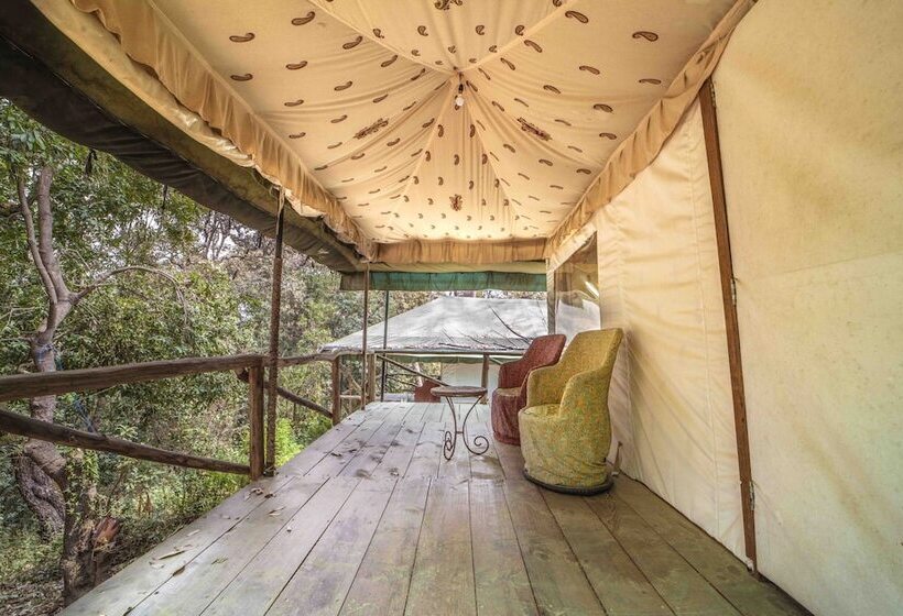 בית מלון כפרי Camp Bliss Ranikhet