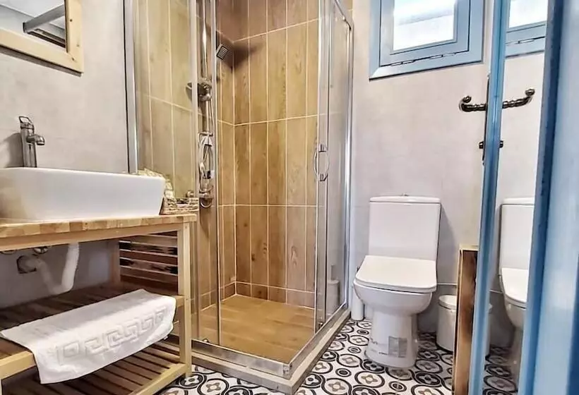 هتل Woodstock Alaçatı