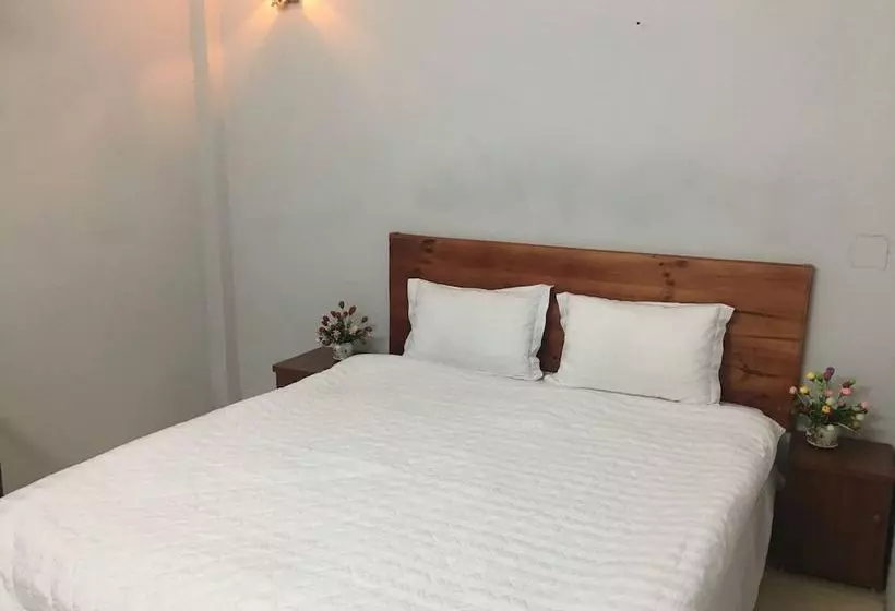 Huy Hoang Airport Hotel