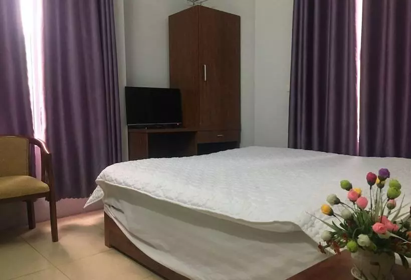 Huy Hoang Airport Hotel