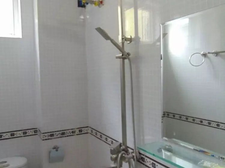 Huy Hoang Airport Hotel