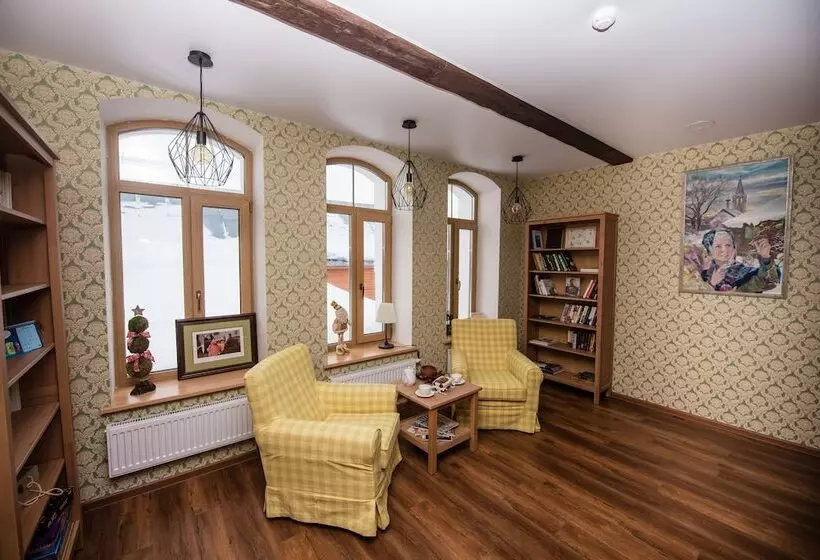 ペンション Dacha Beliy Bereg