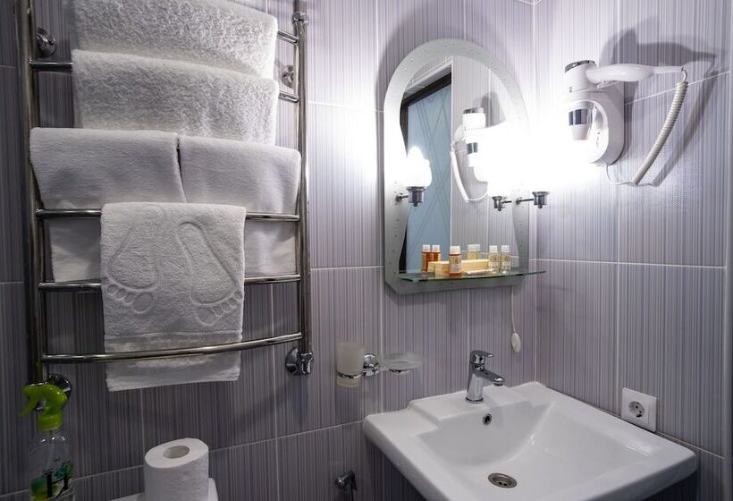 پانسیون Piano Guesthouse