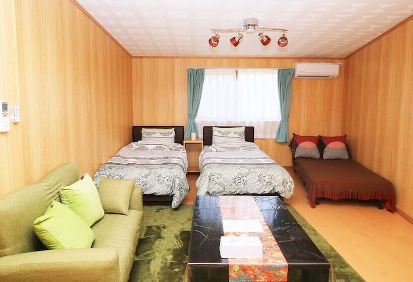 پانسیون Star Light Terrace Teruya